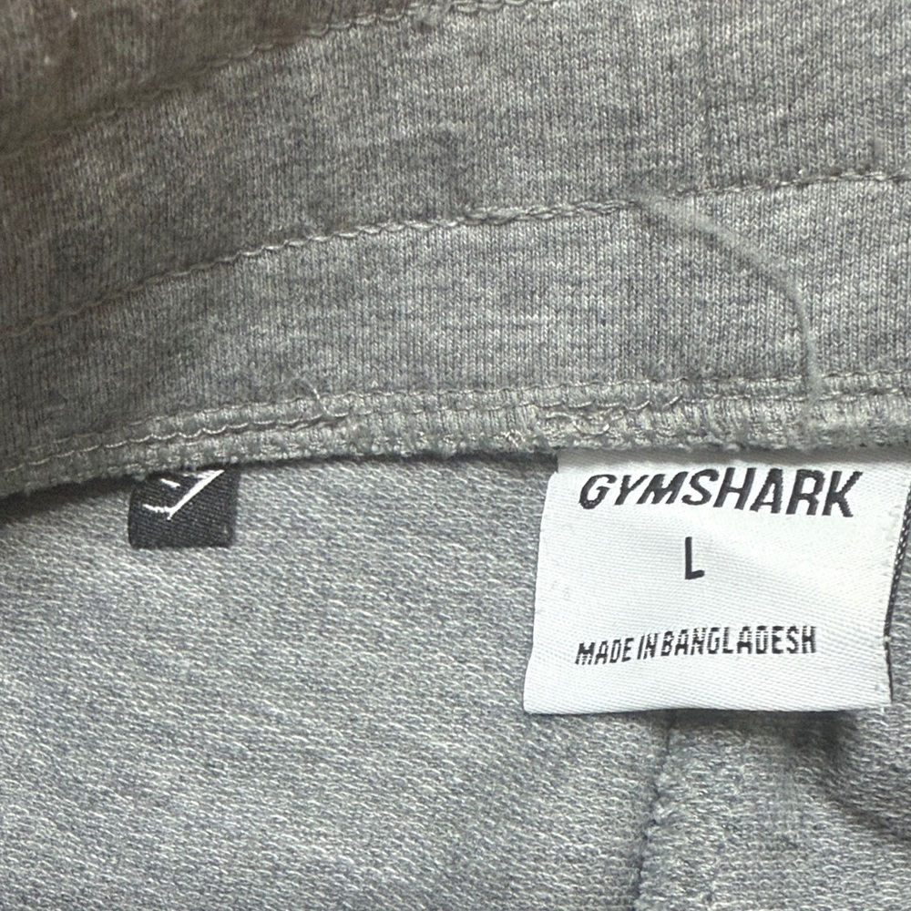 Gymshark gray joggers with pockets size large - Picture 6 of 7